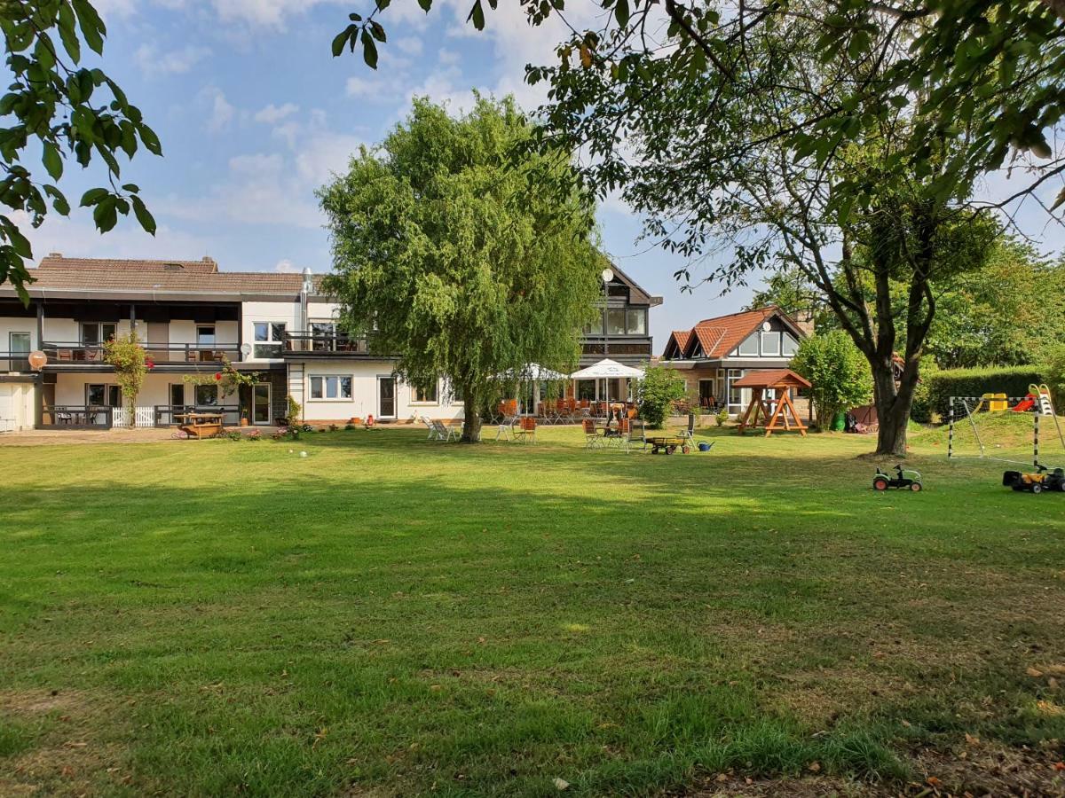 Landhaus Zum Mushof Hotel Wethen Exterior photo